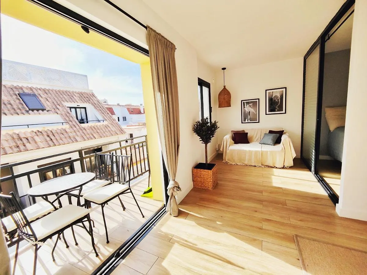 Marconi - Totally Renovated Apartment Fuengirola C